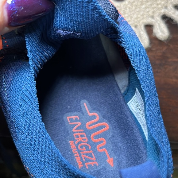 BROOKS Levitate StealthFit GTS 5 Mens Wide Running Casual Comfy Navy Blue Orange - Picture 8 of 9